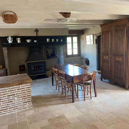 Le De Caractere Flagnac